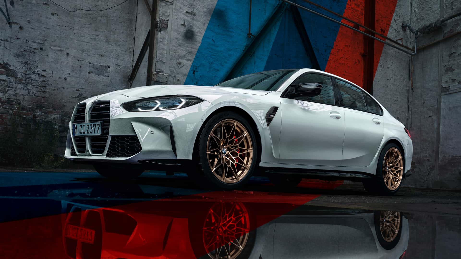 BMW, Japonya için özel olarak tasarlanan M3 versiyonunu piyasaya sürdü.