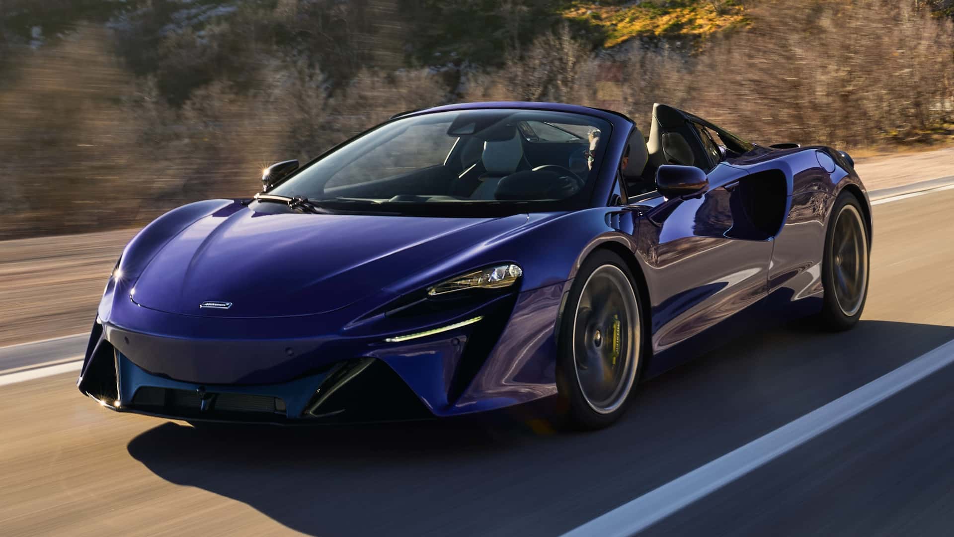 McLaren yönetimi, tamamen Bahreyn’e devredildi.