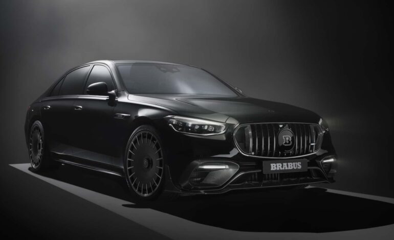 Brabus modifiyeli AMG S63, 930 beygir gücüne sahip!