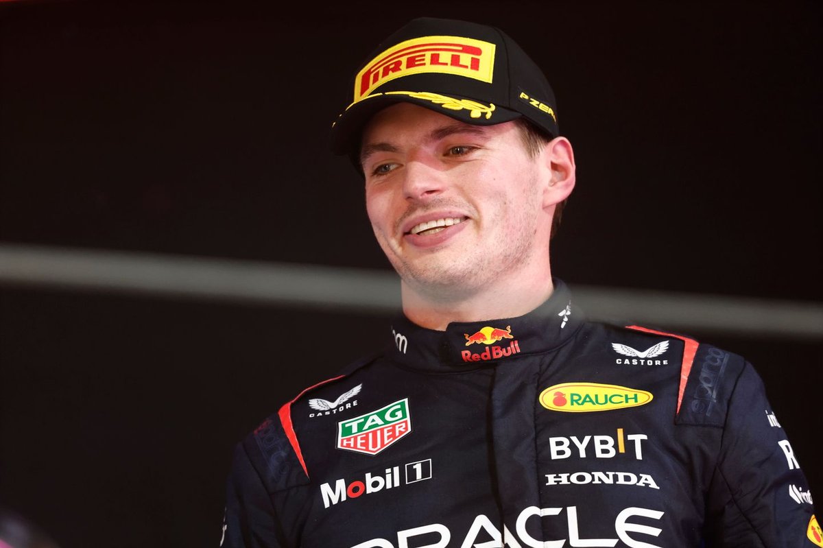 Verstappen, Cidde’de gece açtığı yayınla ilgili şunları söyledi: “Bu işi her fırsatta yapıyorum!”