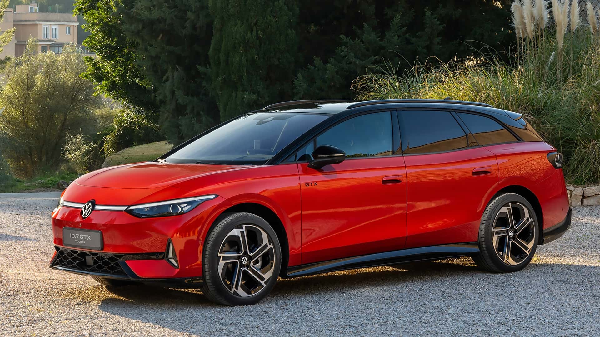 Volkswagen’in en güçlü station wagon modeli