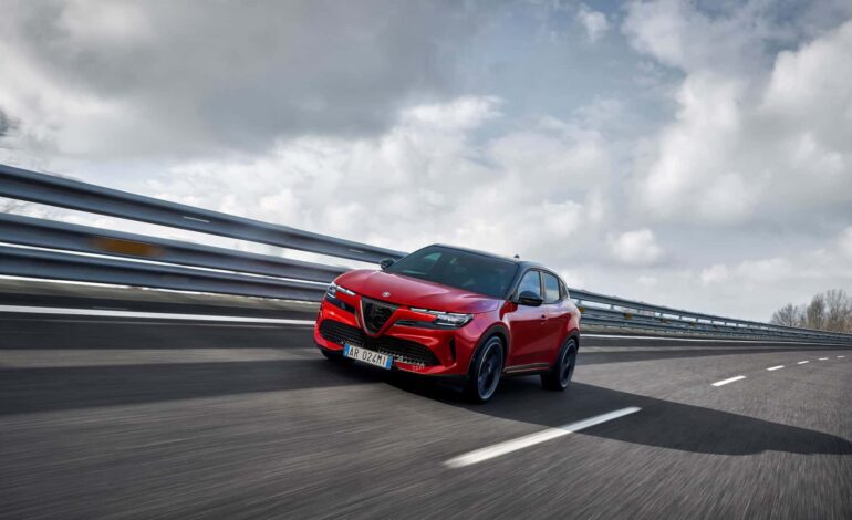 Alfa Romeo Tonale ve Junior sahiplerine özel uygulama: Link’i İndirin!