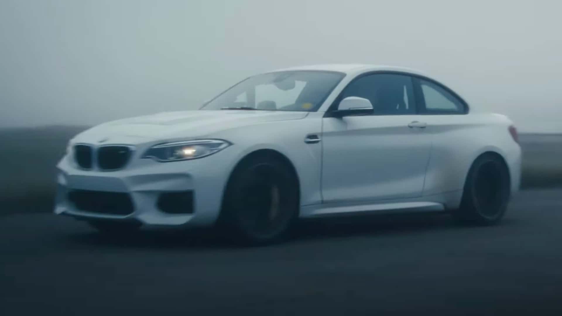 BMW, tamamen elektrikli bir M2 modeli üzerinde çalışıyor.