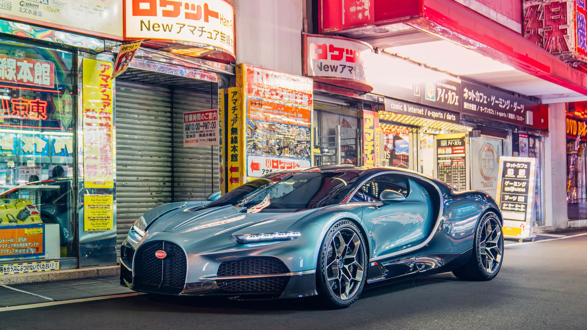 Bugatti Tourbillon, Japonya sokaklarına renk kattı