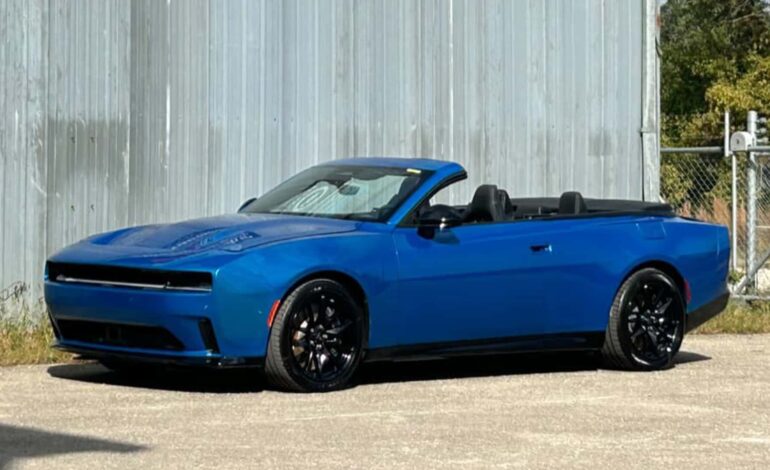 Modifiye atölyesi, yeni Dodge Charger’ı cabriolet’e dönüştürüyor!