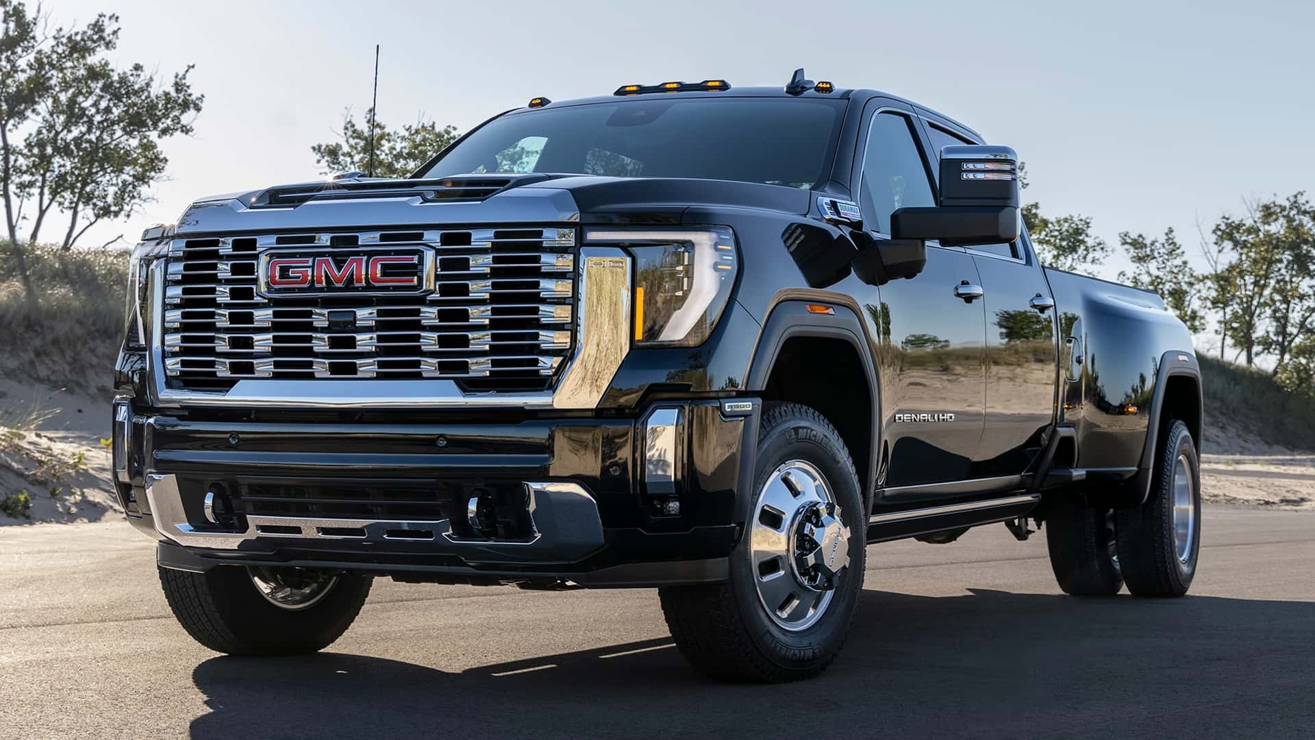 General Motors, 130.000 adet pick-up aracı için geri çağırma kararı aldı.