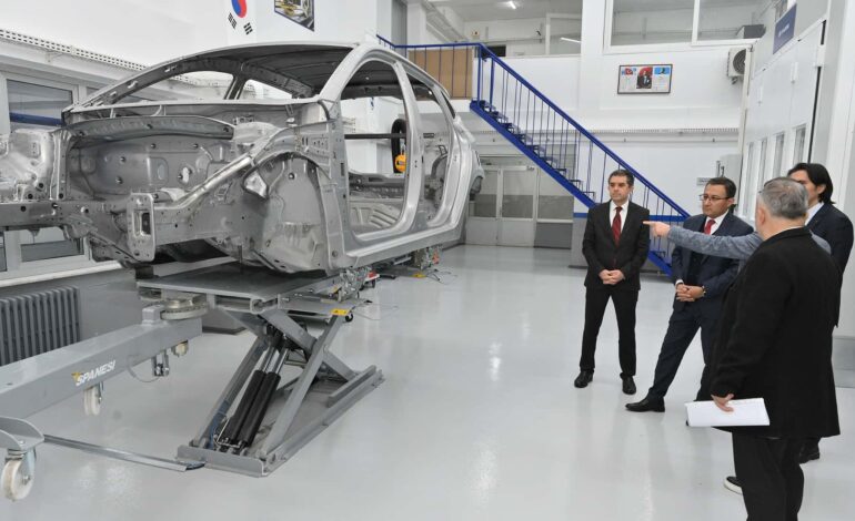 Hyundai Assan, geleceğin teknisyenlerini yetiştirmeye devam ediyor