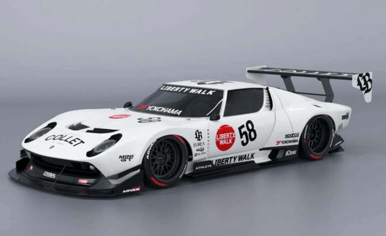 Liberty Walk tarafından geliştirilen Lamborghini Miura kiti oldukça ilgi çekici görünüyor.