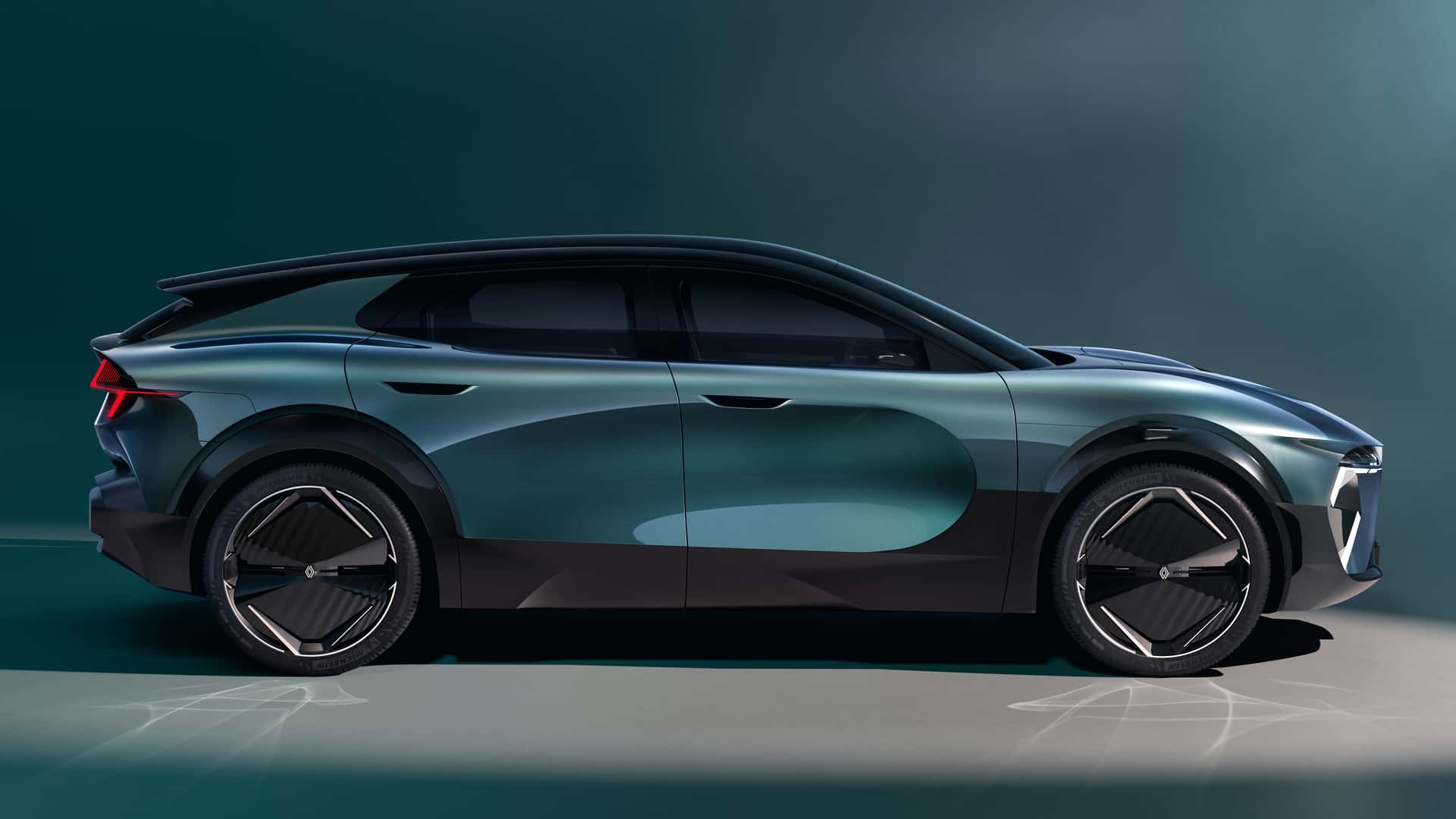 Renault’un yeni SUV’leri, daha az geleneksel SUV tasarımına sahip olacak.