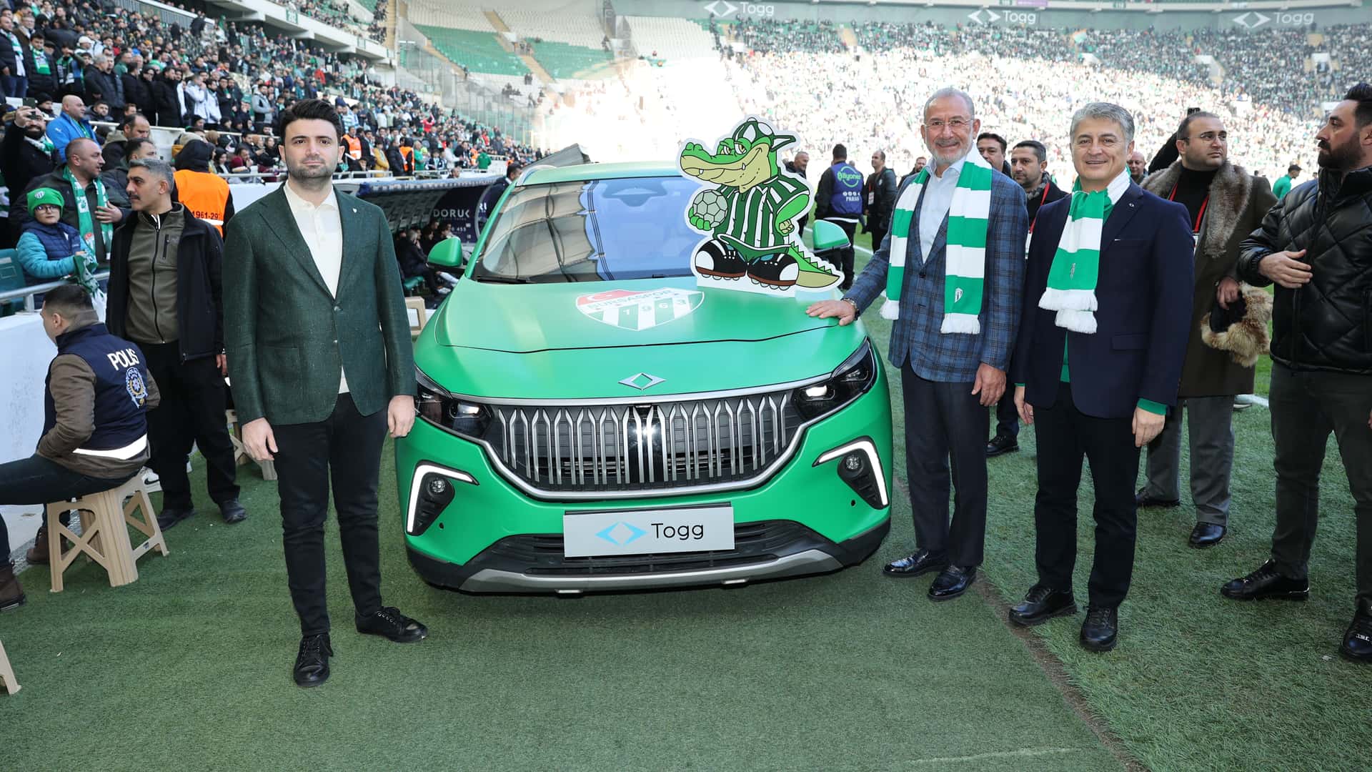 Togg, Bursaspor’un tribün ve forma sponsoru oldu