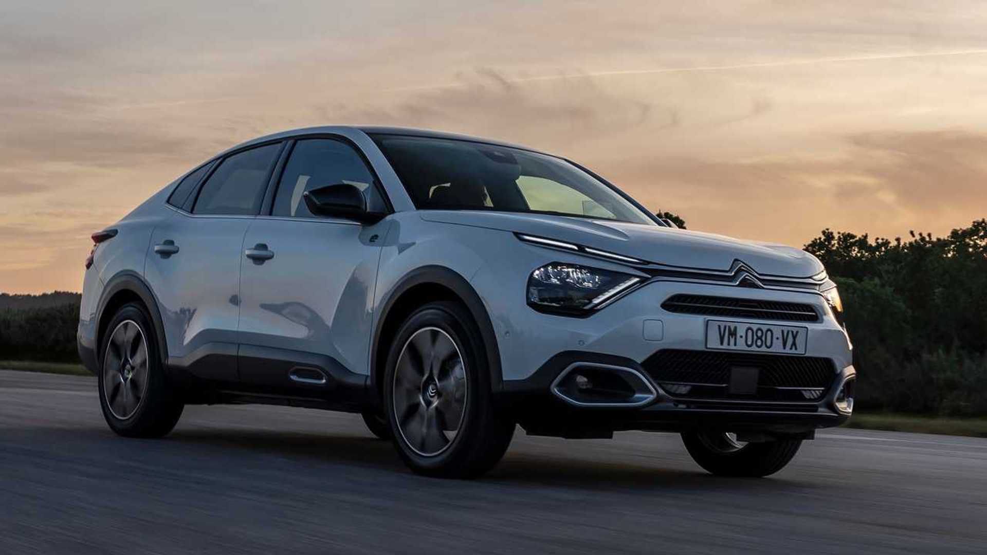 Citroen’den yeni yılın ilk fırsatları! Fransız üretici, tüm müşterileri showroom’a bekliyor.
