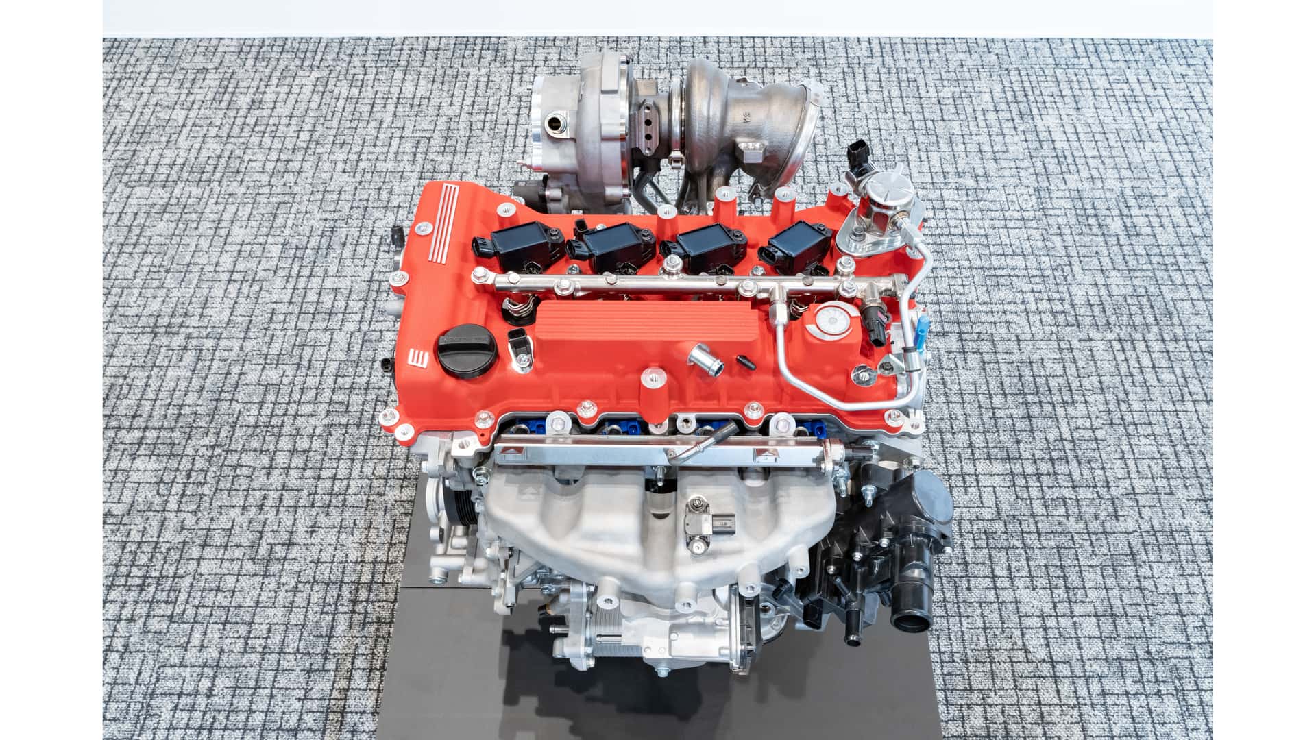 Toyota’nın yeni 2 litrelik motoru, beklenenden çok daha güçlü çıktı.