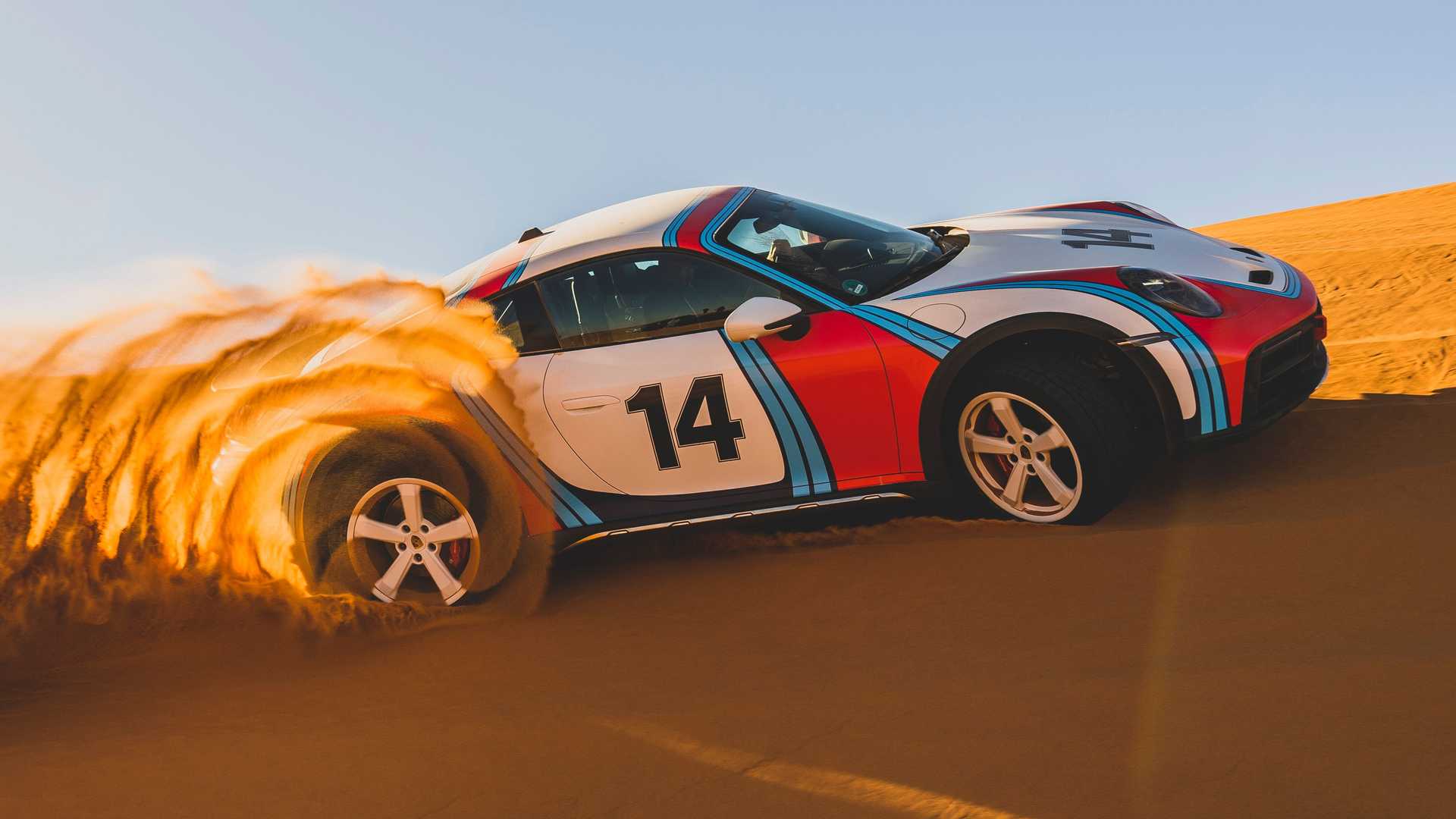 Porsche, Dakar için yeni bir model tasarlıyor