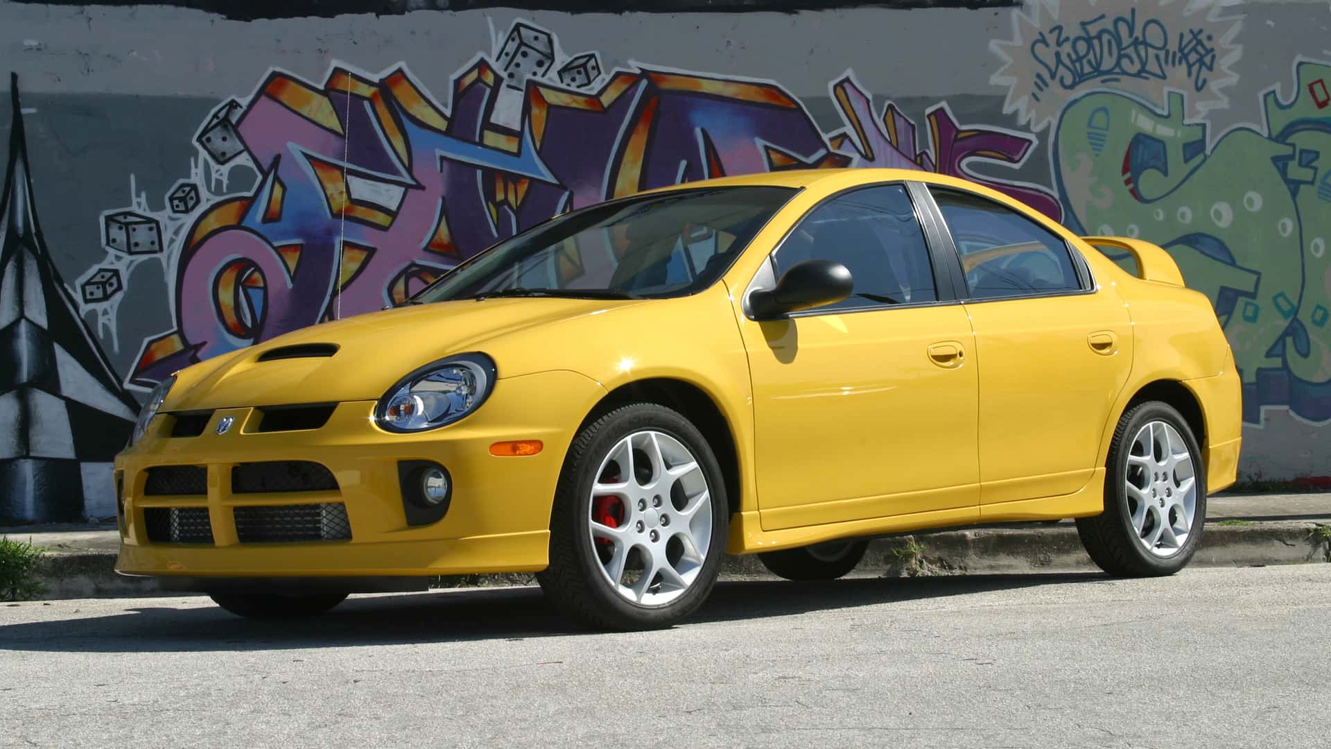 Uygun fiyatlarla satılan spor otomobiller için pazar oluşmuş durumda.