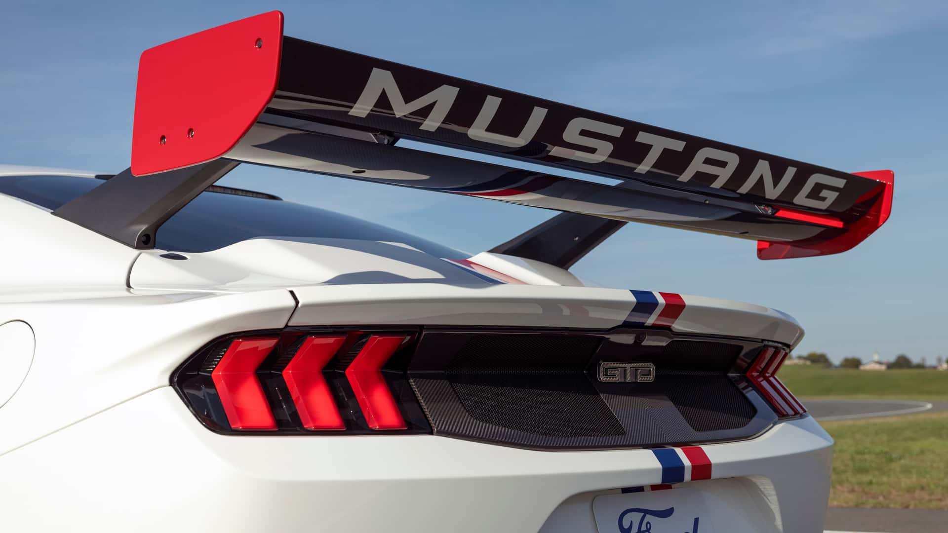 Mustang GTD sahipleri, araçlarını 2 yıl boyunca satamayacaklar.
