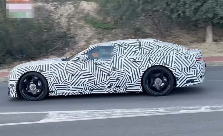 Jaguar’ın yeni modeli çok büyük görünüyor!