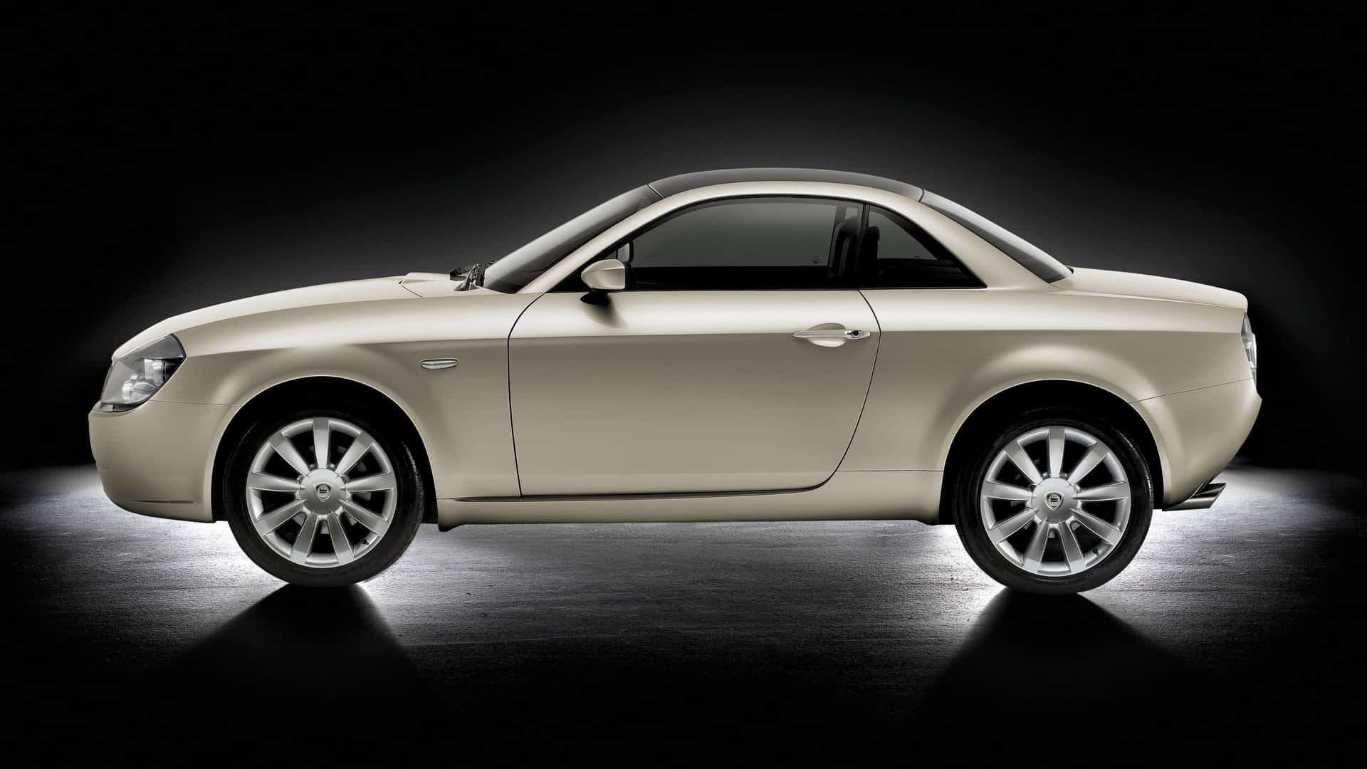 Unutulmaya Yüz Tutmuş Konsept: Lancia Fulvia Coupe (2003)