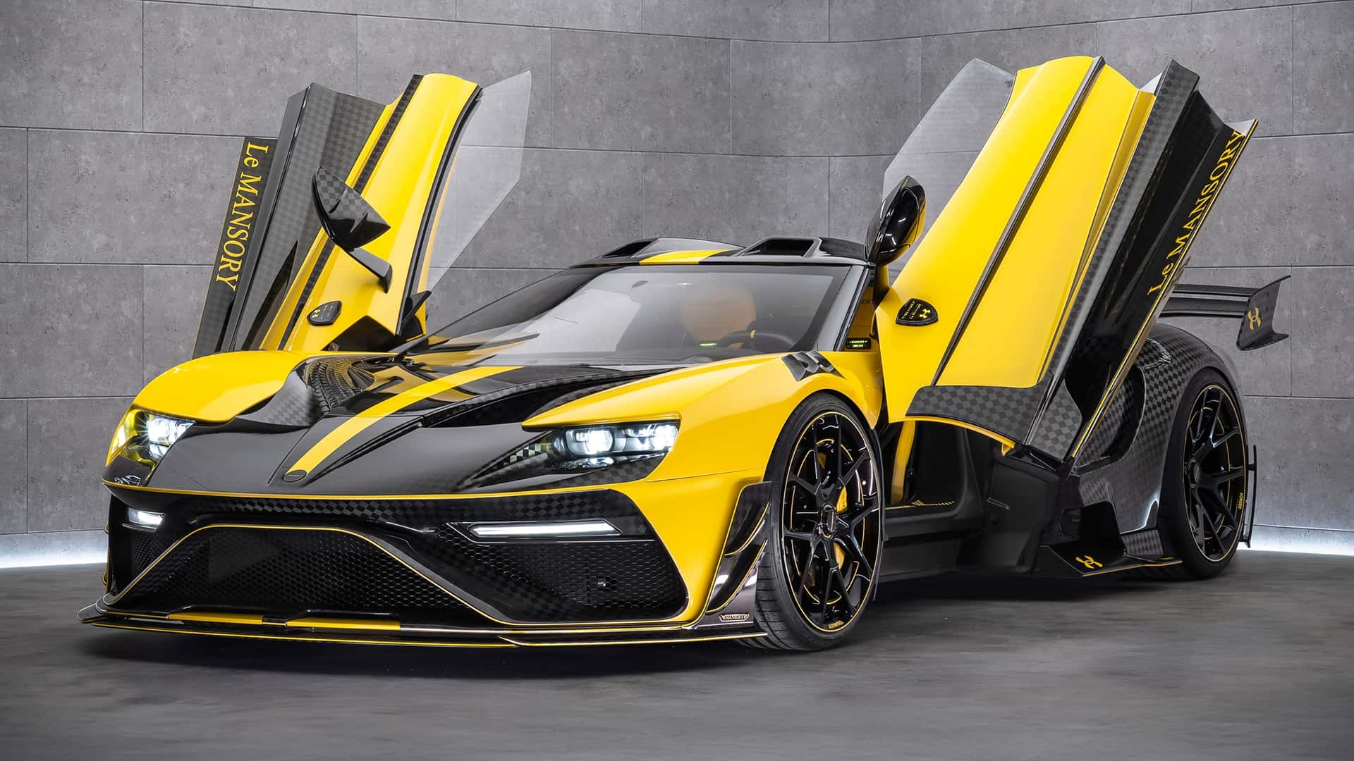 Mansory ve Under Armour, Ford GT için birlikte özel bir tasarım geliştirdi!