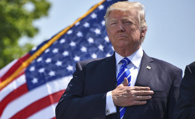 Donald Trump, otomotiv sektörüne yönelik yüzde 25 ek vergi uygulama kararını imzaladı!