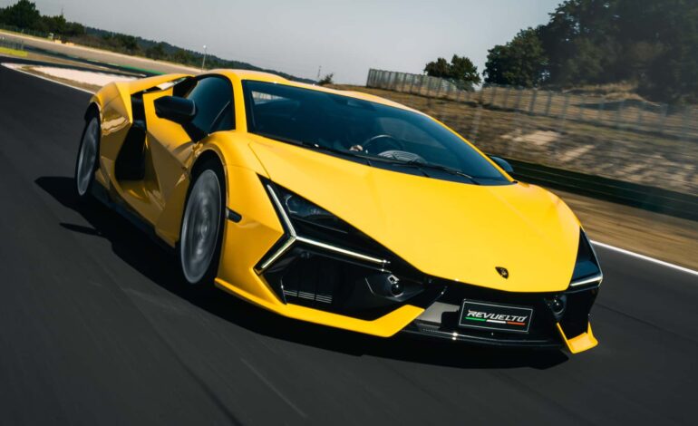 Lamborghini, gelirlerini hiç olmadığı kadar artırıyor