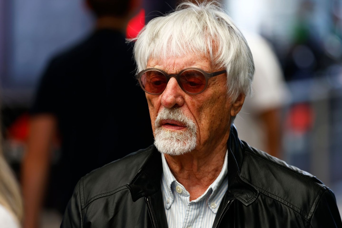 Ecclestone’un 500 milyon sterlinlik araba koleksiyonu, satıştan sonra halka açılacak.