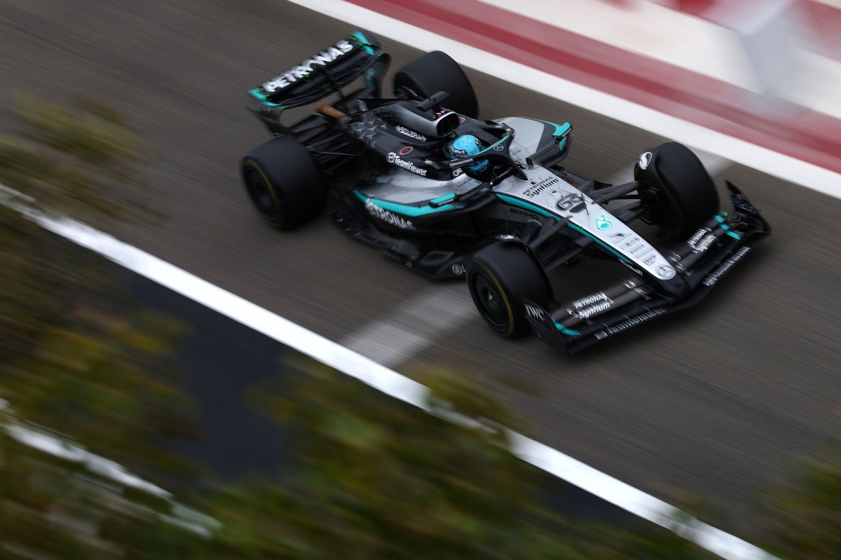 Testlerin son gününde Russell birinci sırada, Verstappen ise ikinci sırada yer aldı.
