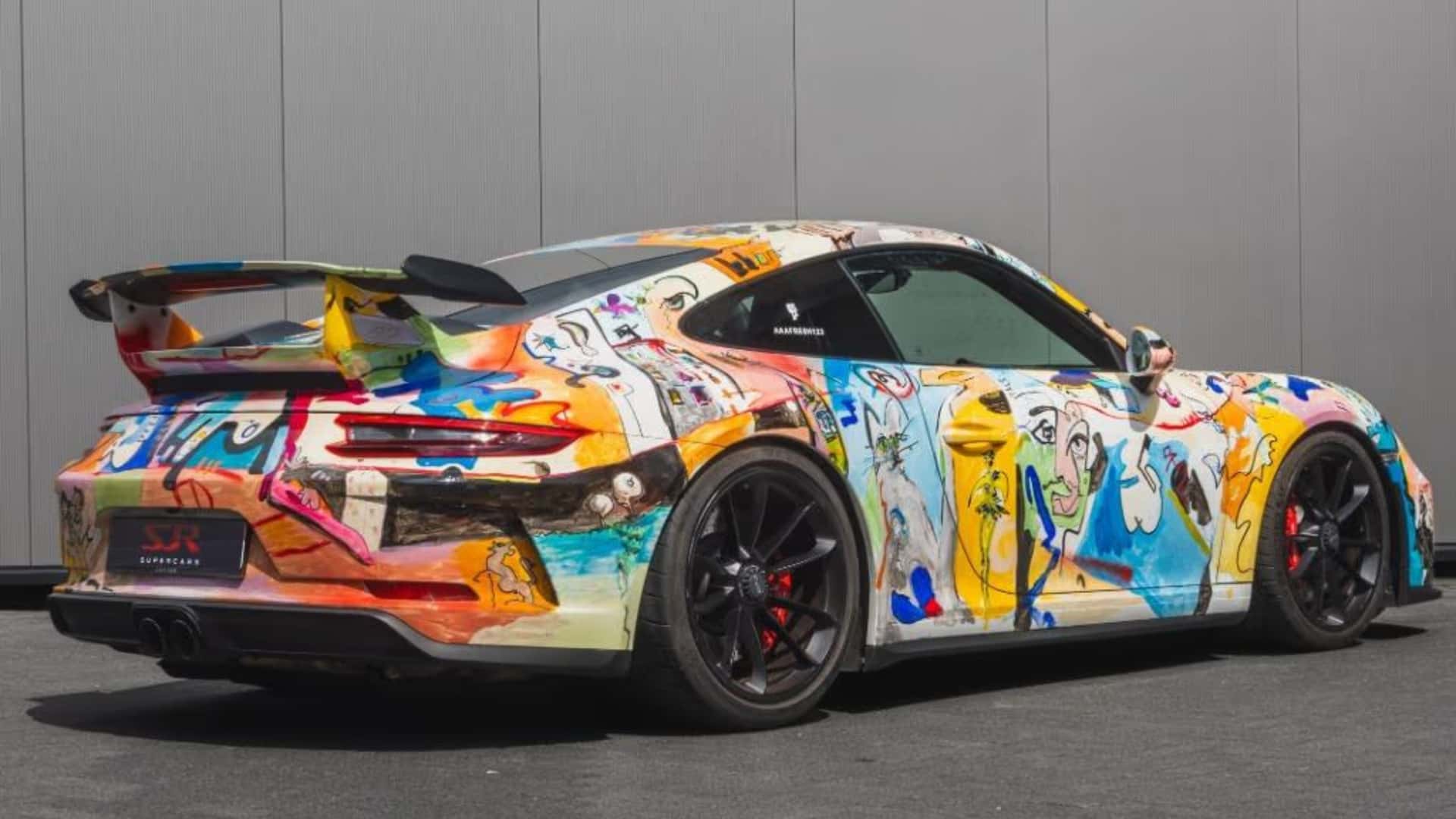 Yeni koleksiyonunu arayan Porsche 911 GT3 Art Car’a göz atın