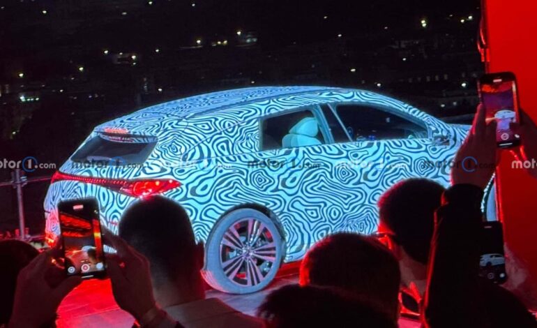 Yepyeni Mercedes CLA Shooting Brake Tanıtıldı!