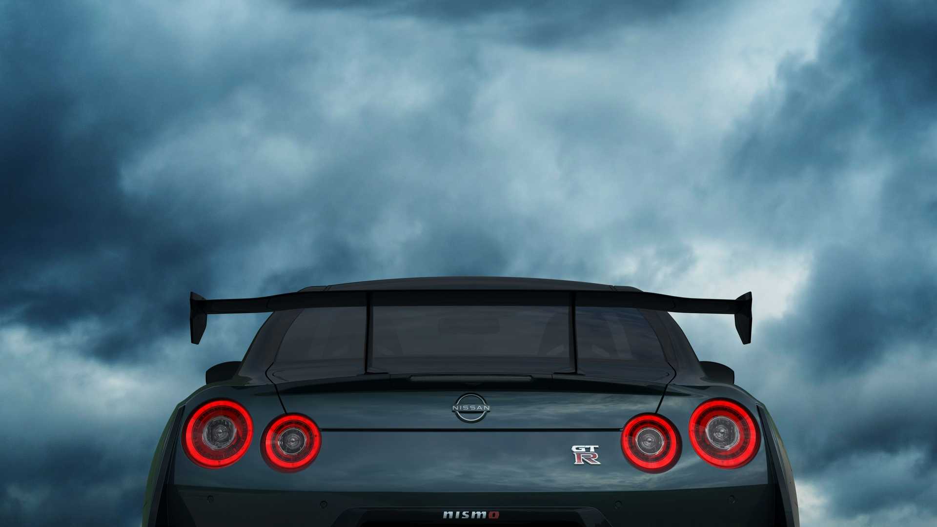 Nissan: “GT-R’in geri döneceği kesin”