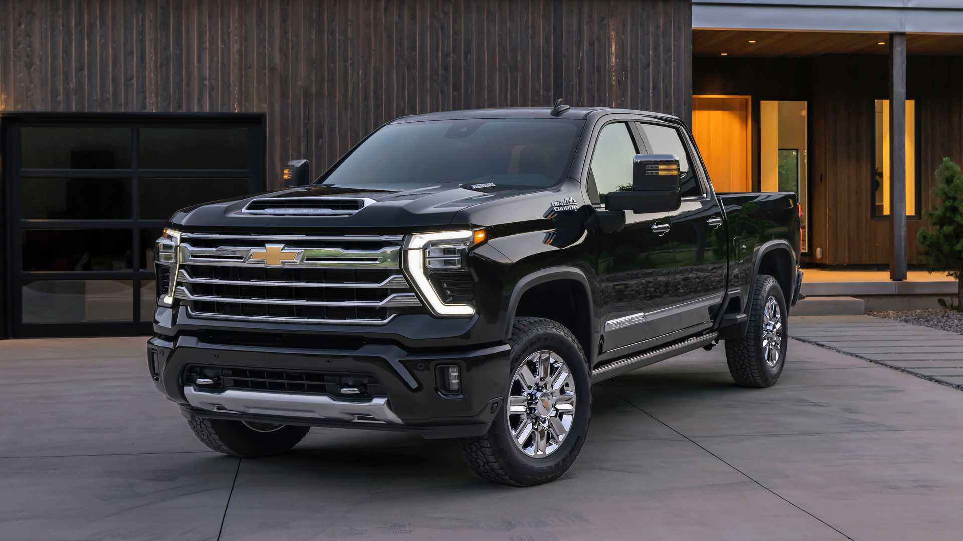 GM, 600 bin SUV ve pickup aracını geri çağırıyor.