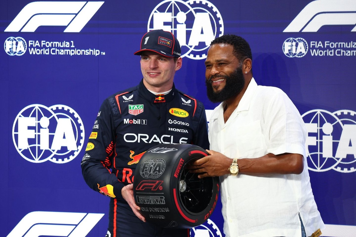 Verstappen pole pozisyonunda, Norris kaza yaptı!