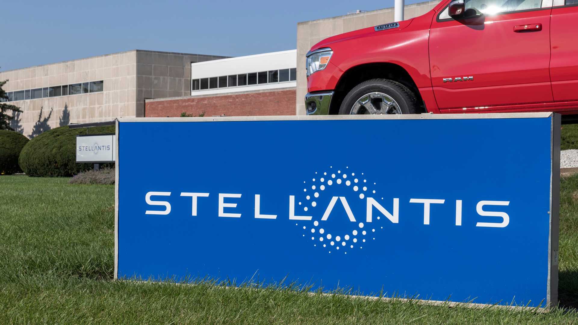 Stellantis’in yeni CEO’su beş aday arasından seçilecek!