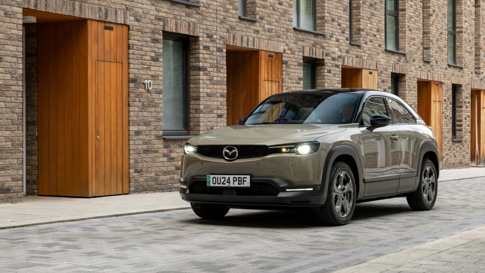 Mazda’nın ilk elektrikli aracı satıştan çekiliyor!