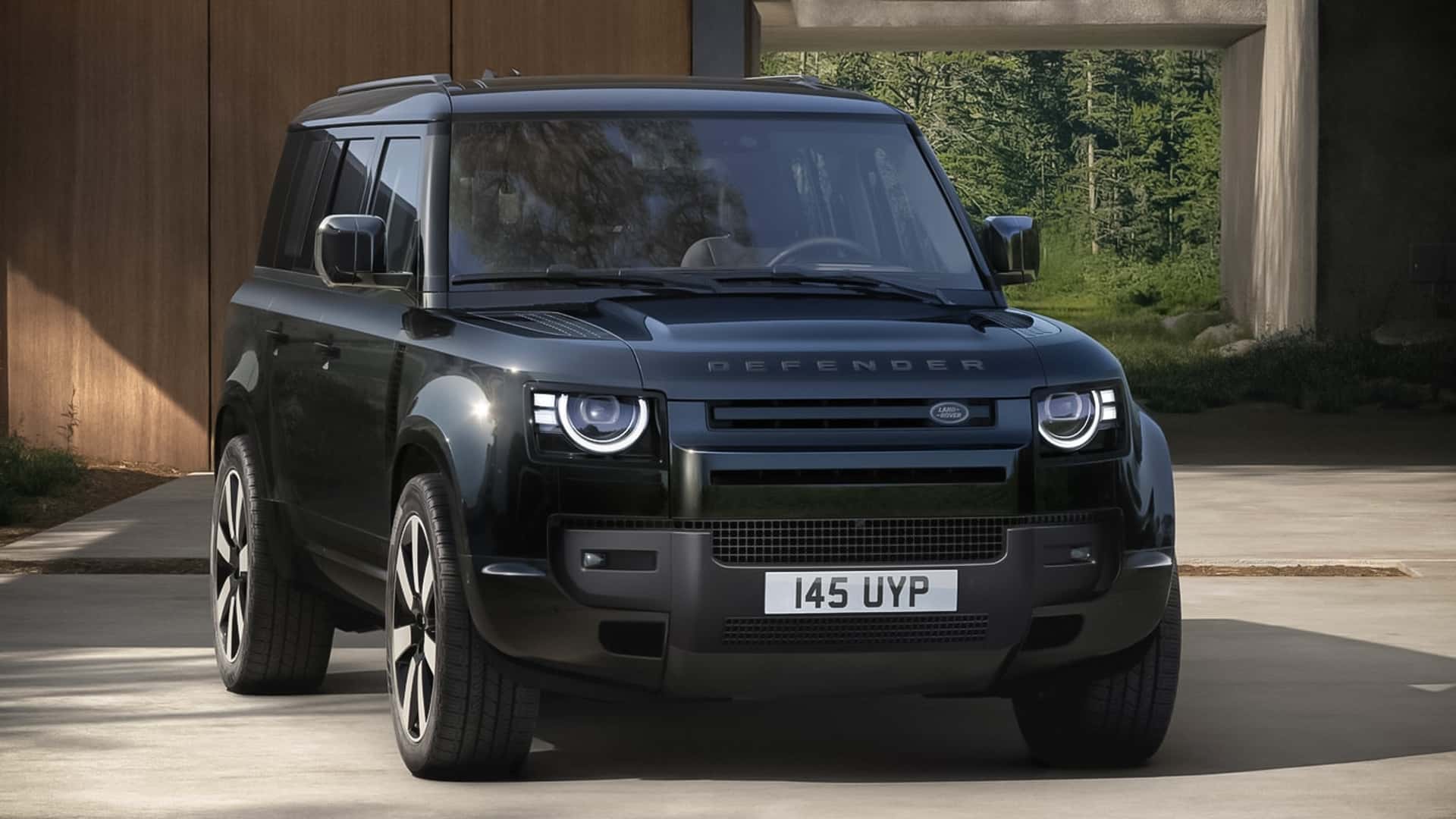 Land Rover Defender, hafif bir güncellemeden geçiyor