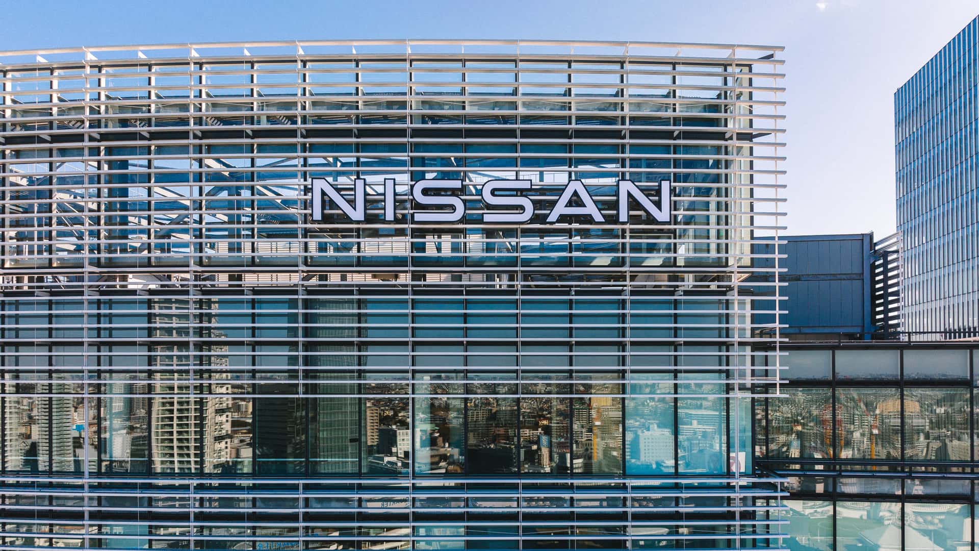 Nissan, genel merkezini satmayı planlıyor.