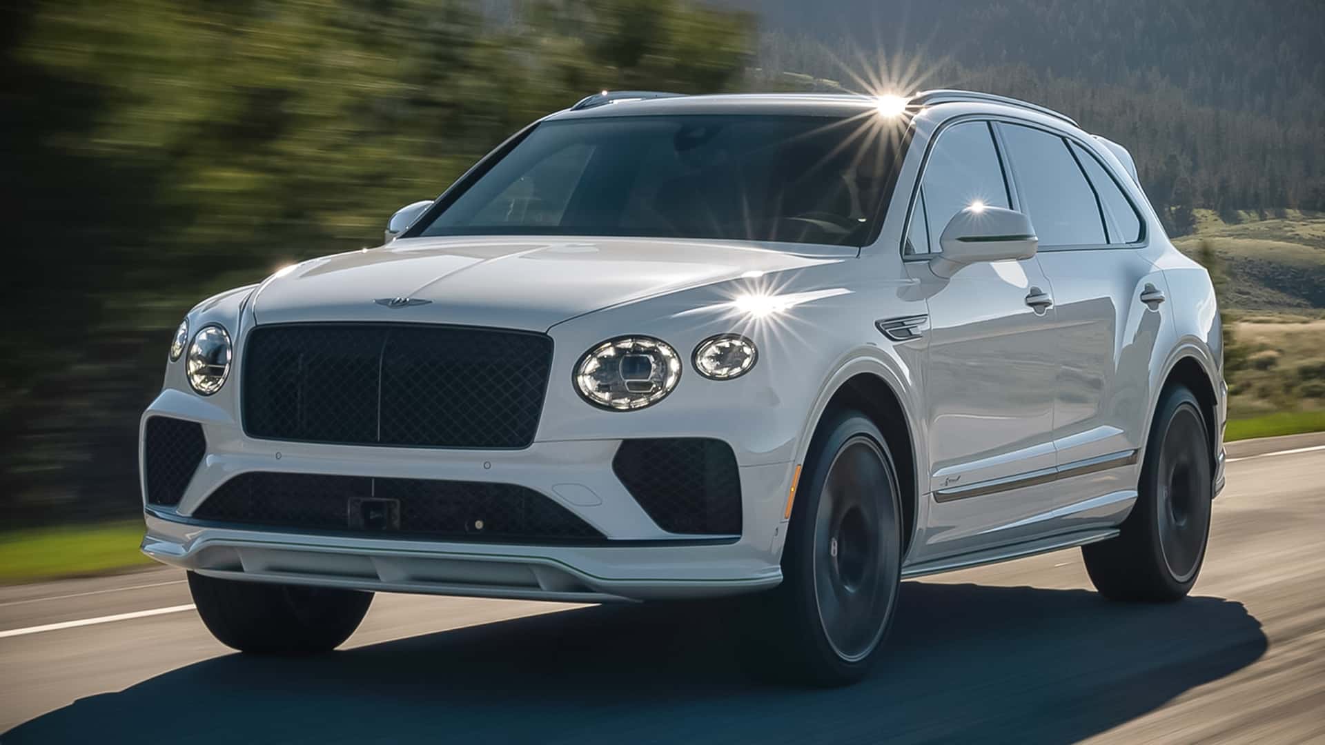 Yeni Bentley Bentayga Speed, W12 motorunu emekliye ayırıyor