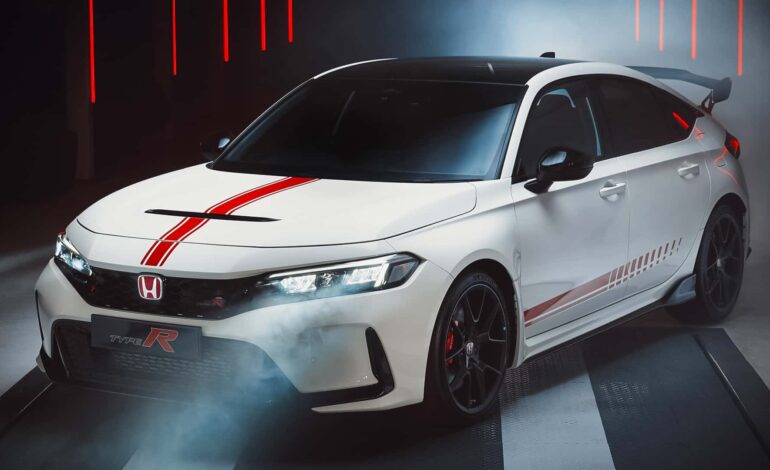 Avrupa’ya veda eden Civic Type R, Ultimate Edition tanıtıldı