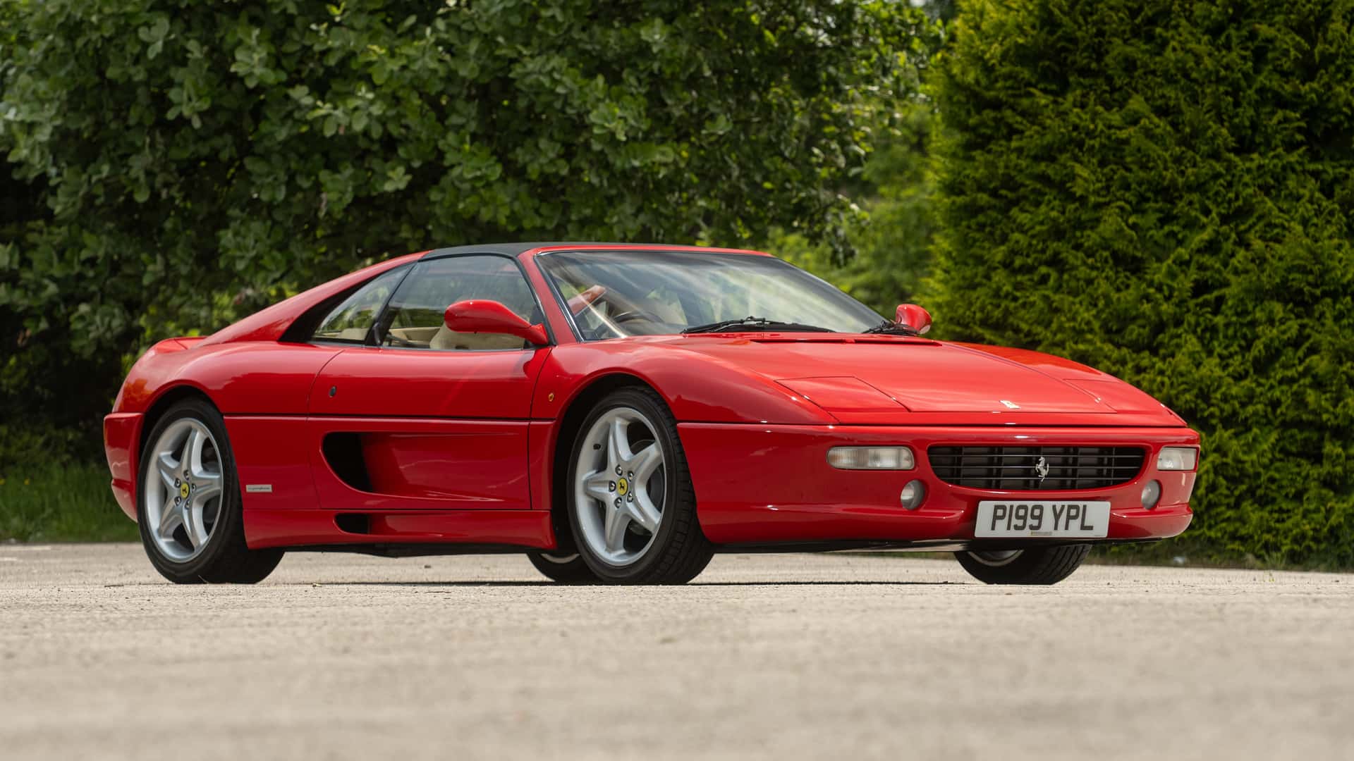 Jeremy Clarkson’ın F355 GTS’ini satışa çıkarılıyor
